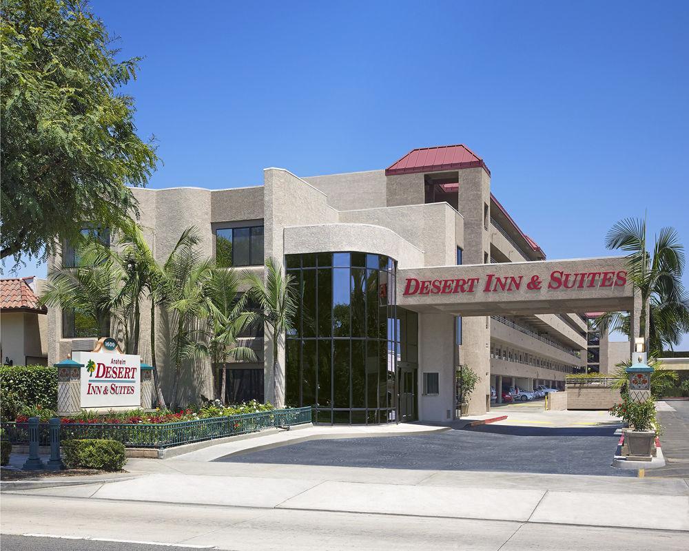 Anaheim Desert Inn & Suites מראה חיצוני תמונה